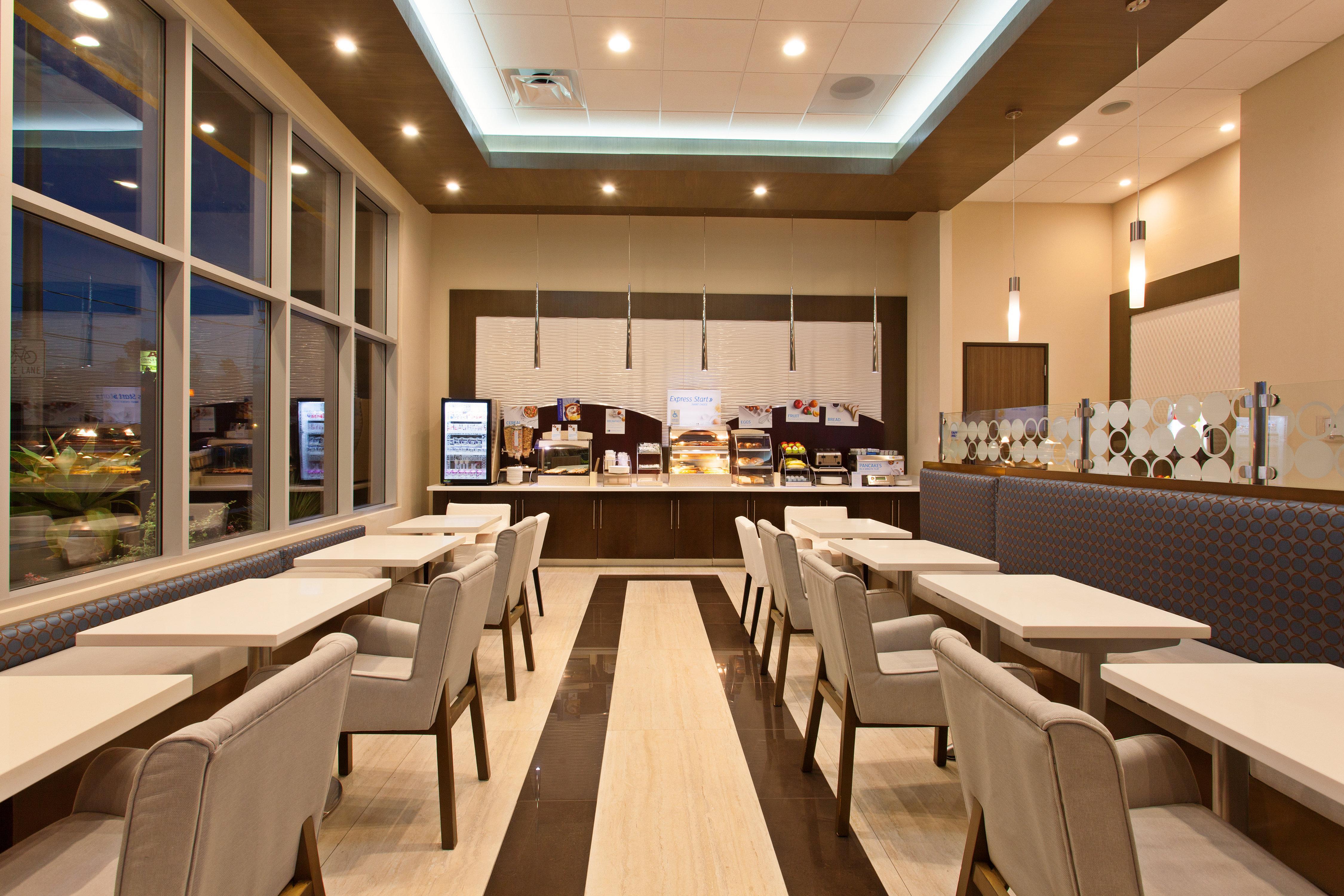 Holiday Inn Express North Hollywood - Burbank Area By Ihg Los Angeles Buitenkant foto