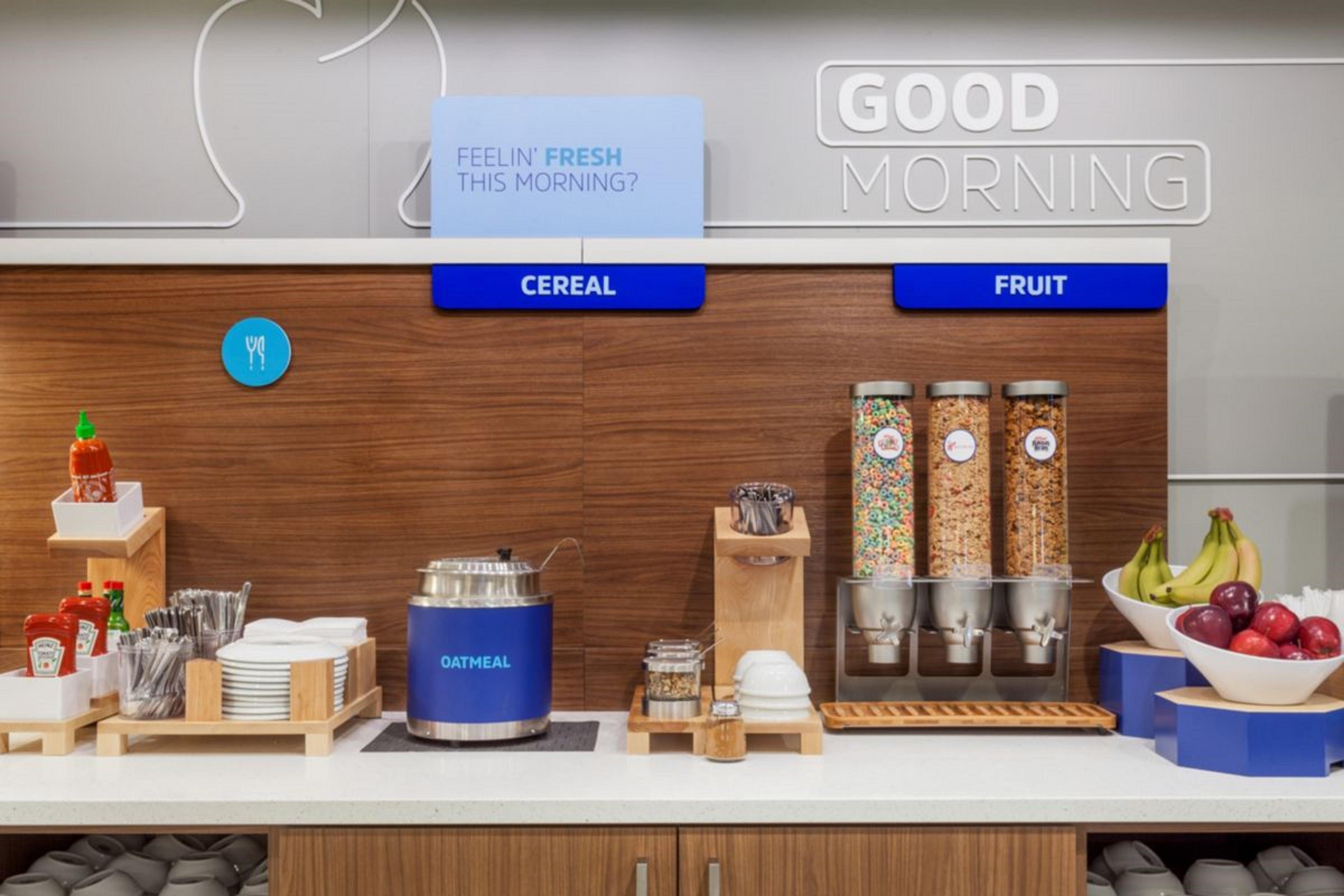Holiday Inn Express North Hollywood - Burbank Area By Ihg Los Angeles Buitenkant foto