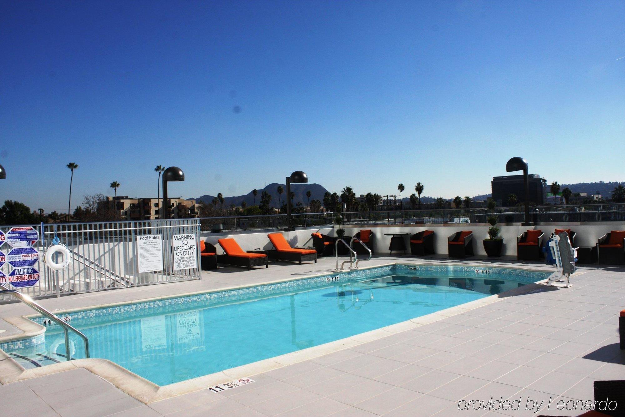 Holiday Inn Express North Hollywood - Burbank Area By Ihg Los Angeles Buitenkant foto