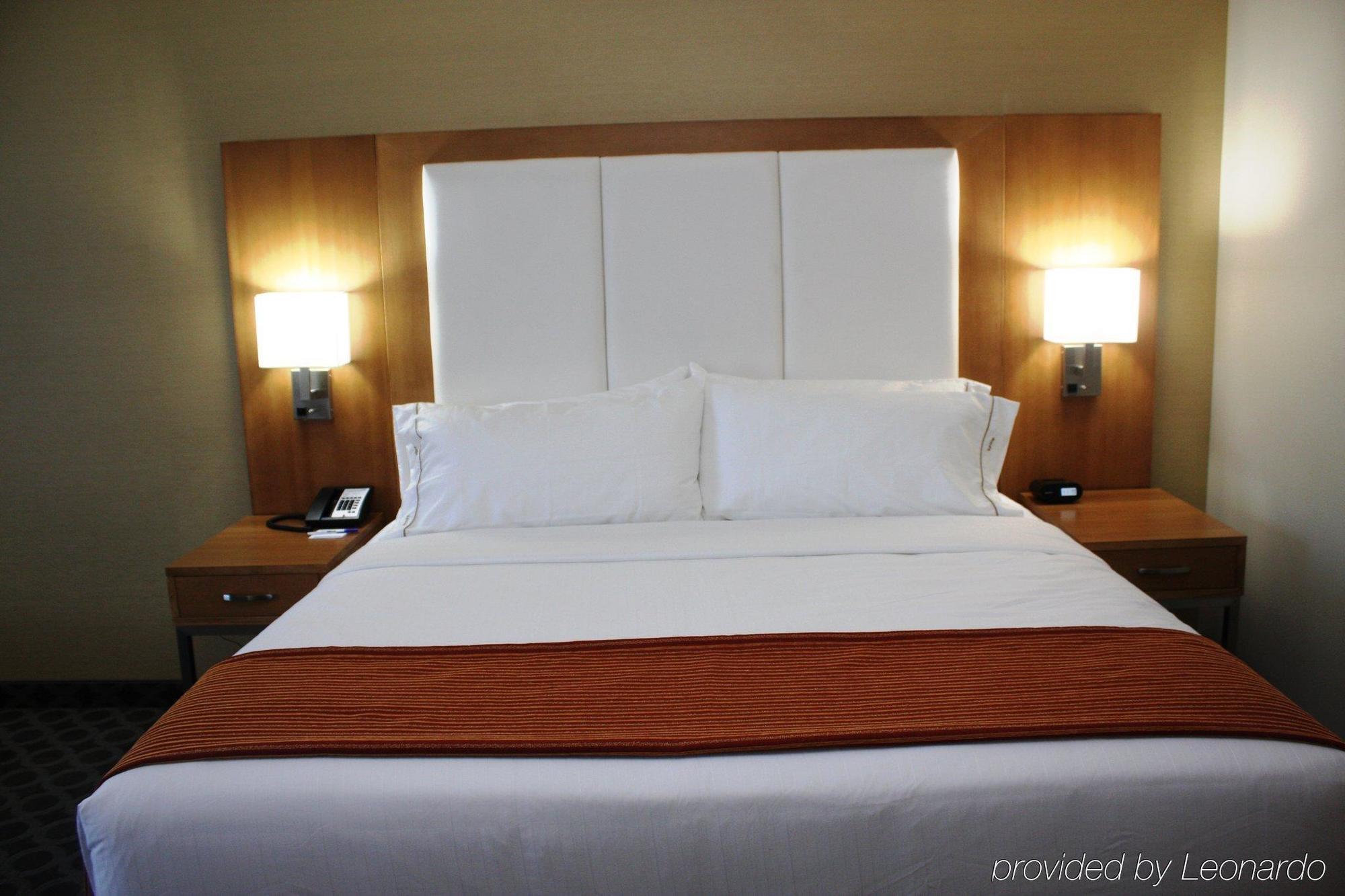 Holiday Inn Express North Hollywood - Burbank Area By Ihg Los Angeles Buitenkant foto